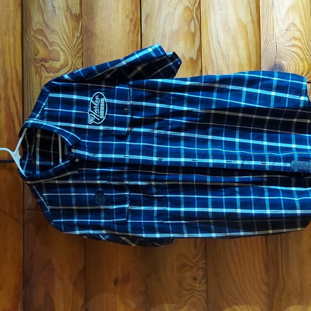 Men's Harley-Davidson short sleeve shirt, 3xl slim, fits like 2xl